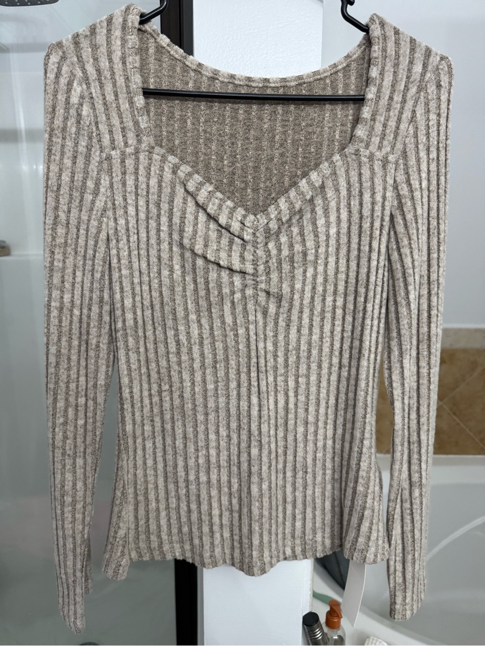 Striped Ribbed V‑Neck Sweater Top in Beige and Cream